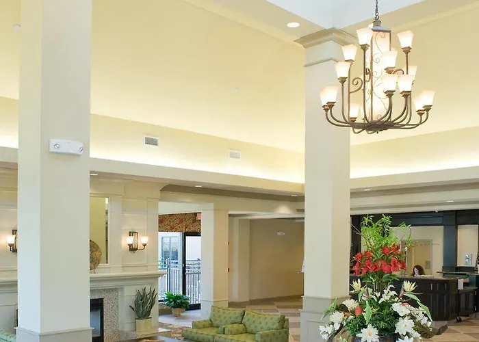Hilton Garden Airport/medical Center 3*